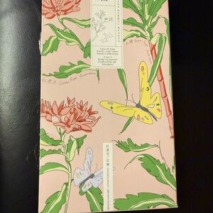 Elegant Pink Floral Skincare Mask by WEI